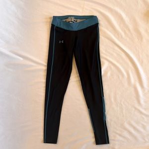 Under Armour Compression Cold Gear Base Layer / Leggings - Women’s Medium